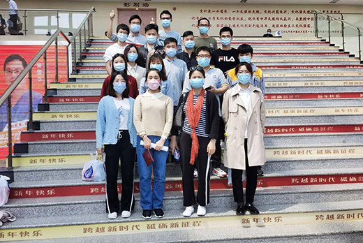 上9国际站备用组织发展无偿献血活动